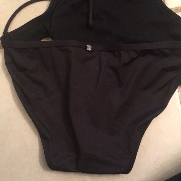 One piece swim suit - Picture 4 of 5